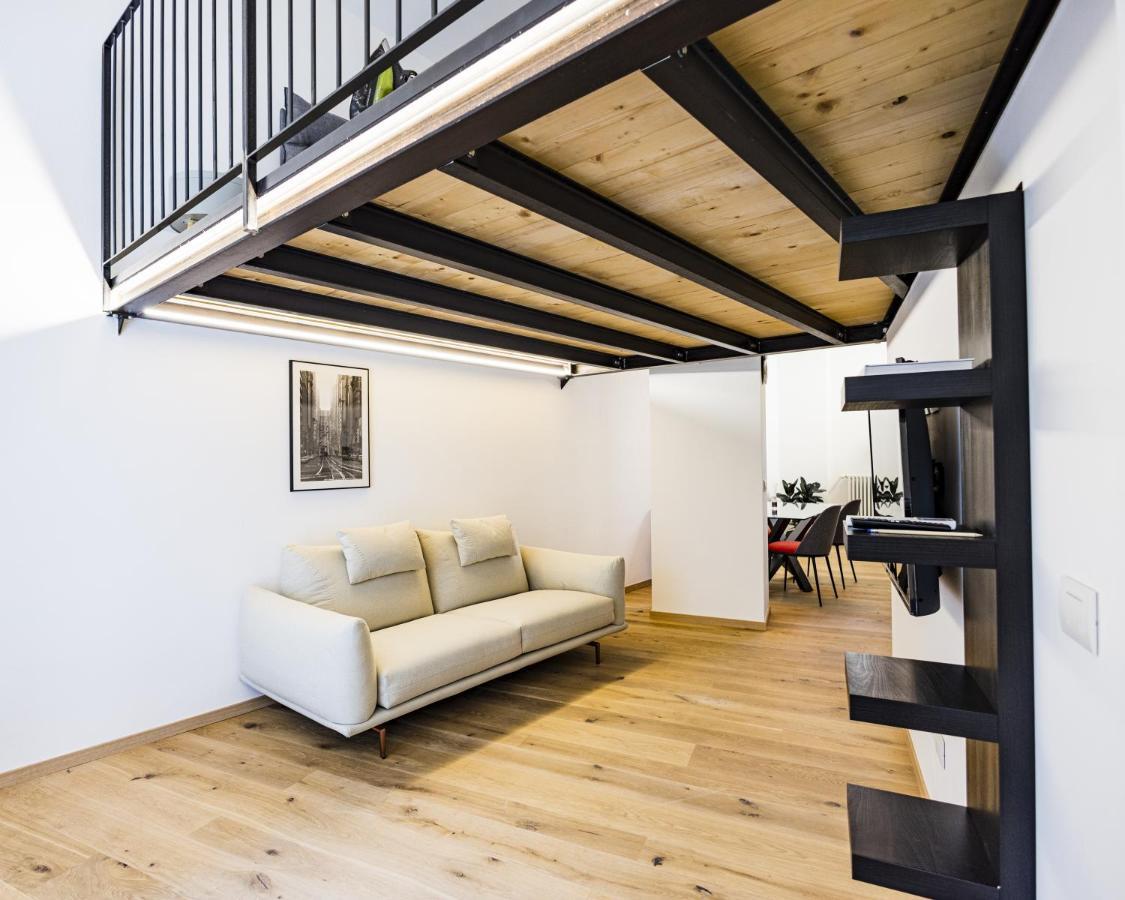Appartamento Loft La Sedia Rossa - Centro Storico Milano Esterno foto