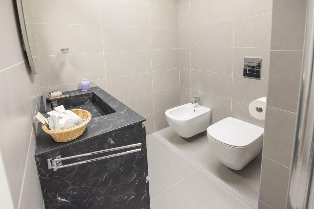 Appartamento Loft La Sedia Rossa - Centro Storico Milano Esterno foto